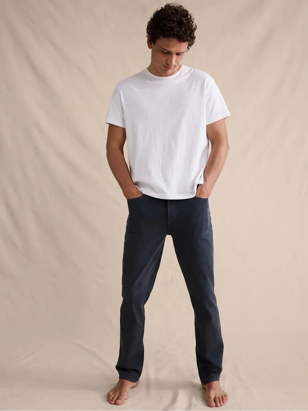 Men’s dark wash straight leg jeans